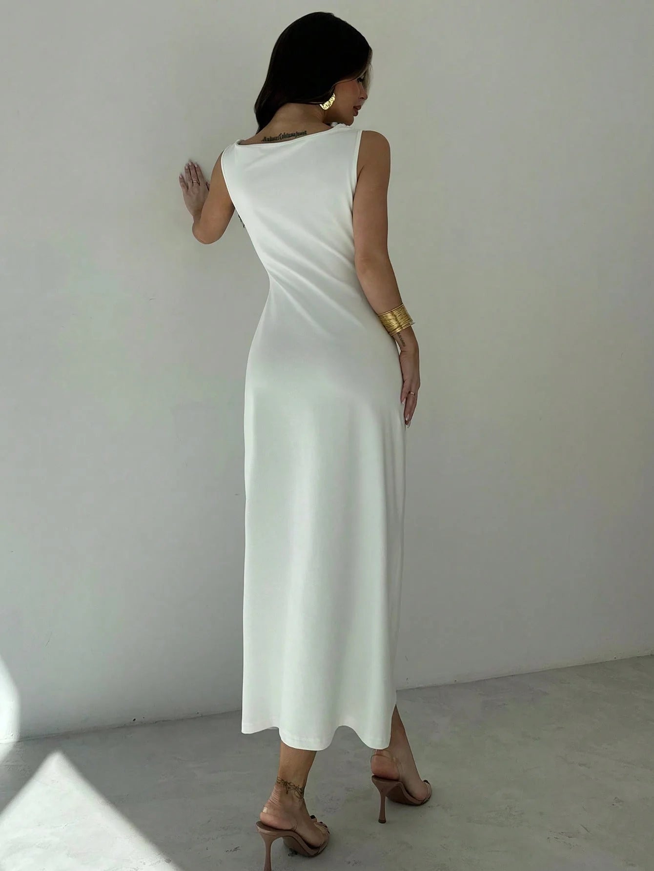 Elegant Cowl Neck Slim Fit Maxi Dress for Women – Long Formal Style
