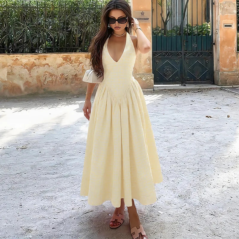 Backless Halter V-Neck Maxi Dress – Elegant Flirty Evening Party Dress for Summer