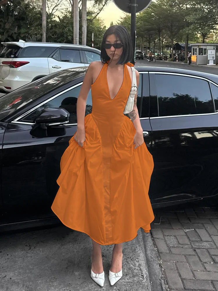 Backless Halter V-Neck Maxi Dress – Elegant Flirty Evening Party Dress for Summer