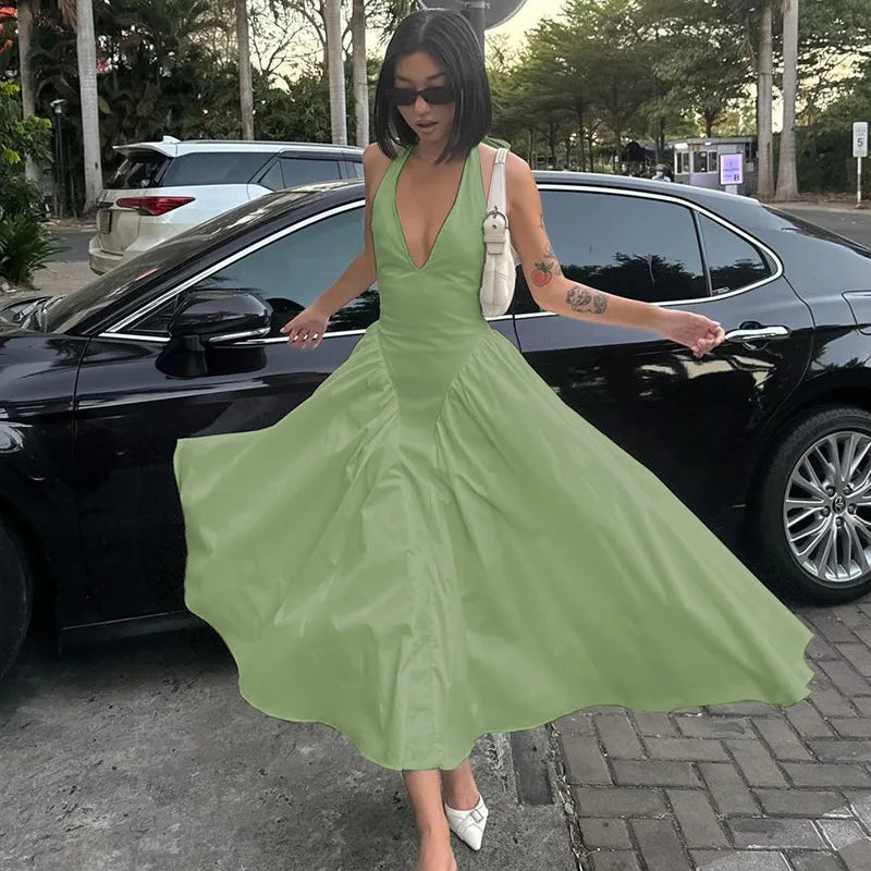 Backless Halter V-Neck Maxi Dress – Elegant Flirty Evening Party Dress for Summer