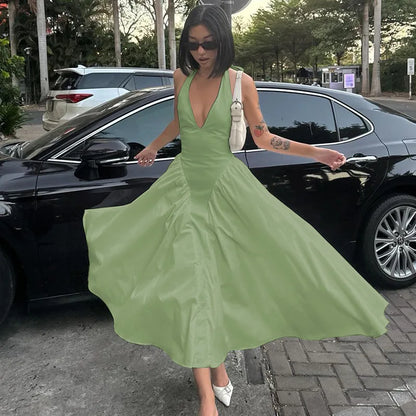 Backless Halter V-Neck Maxi Dress – Elegant Flirty Evening Party Dress for Summer