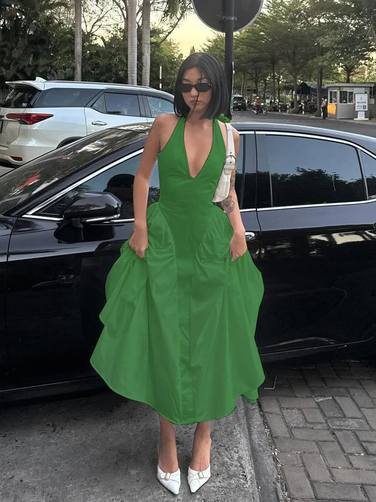 Backless Halter V-Neck Maxi Dress – Elegant Flirty Evening Party Dress for Summer