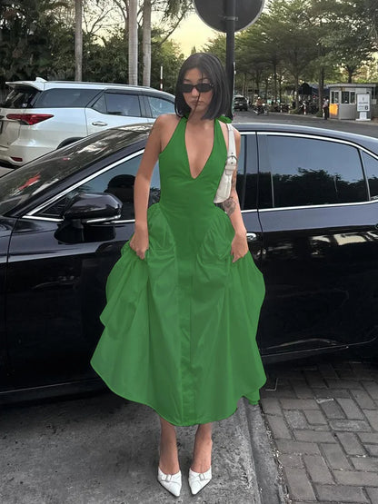 Backless Halter V-Neck Maxi Dress – Elegant Flirty Evening Party Dress for Summer