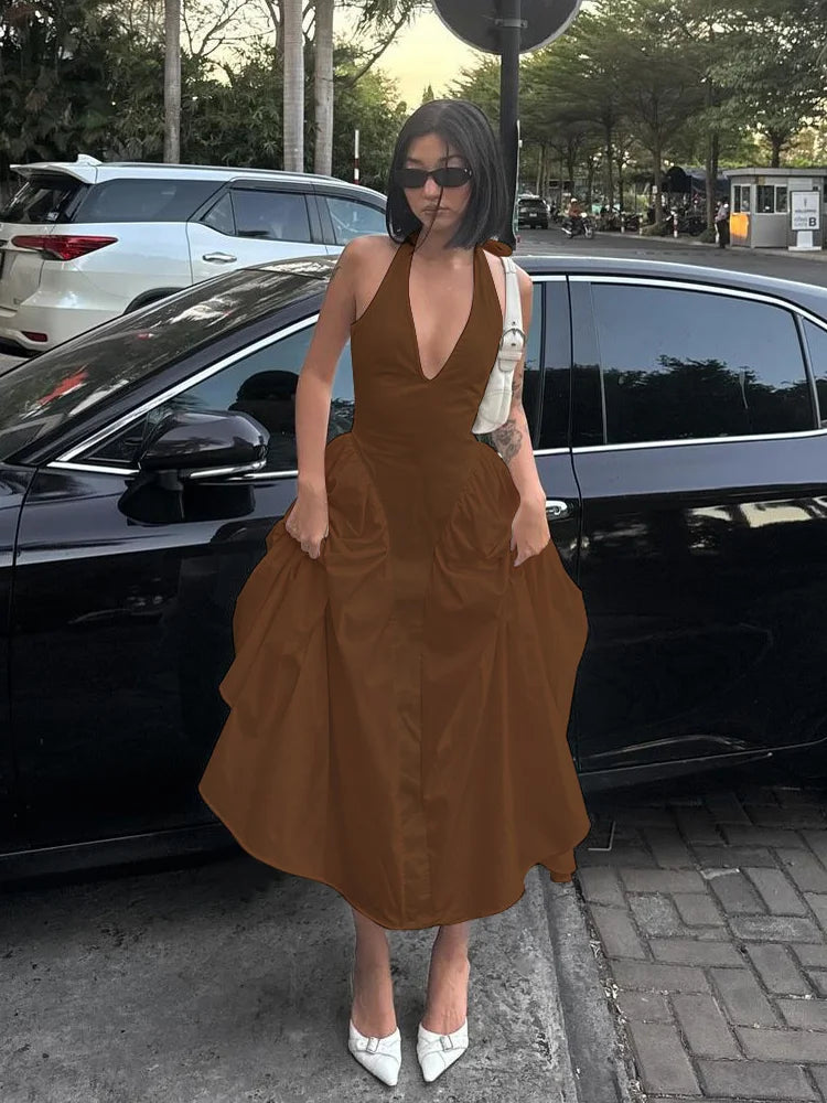 Backless Halter V-Neck Maxi Dress – Elegant Flirty Evening Party Dress for Summer