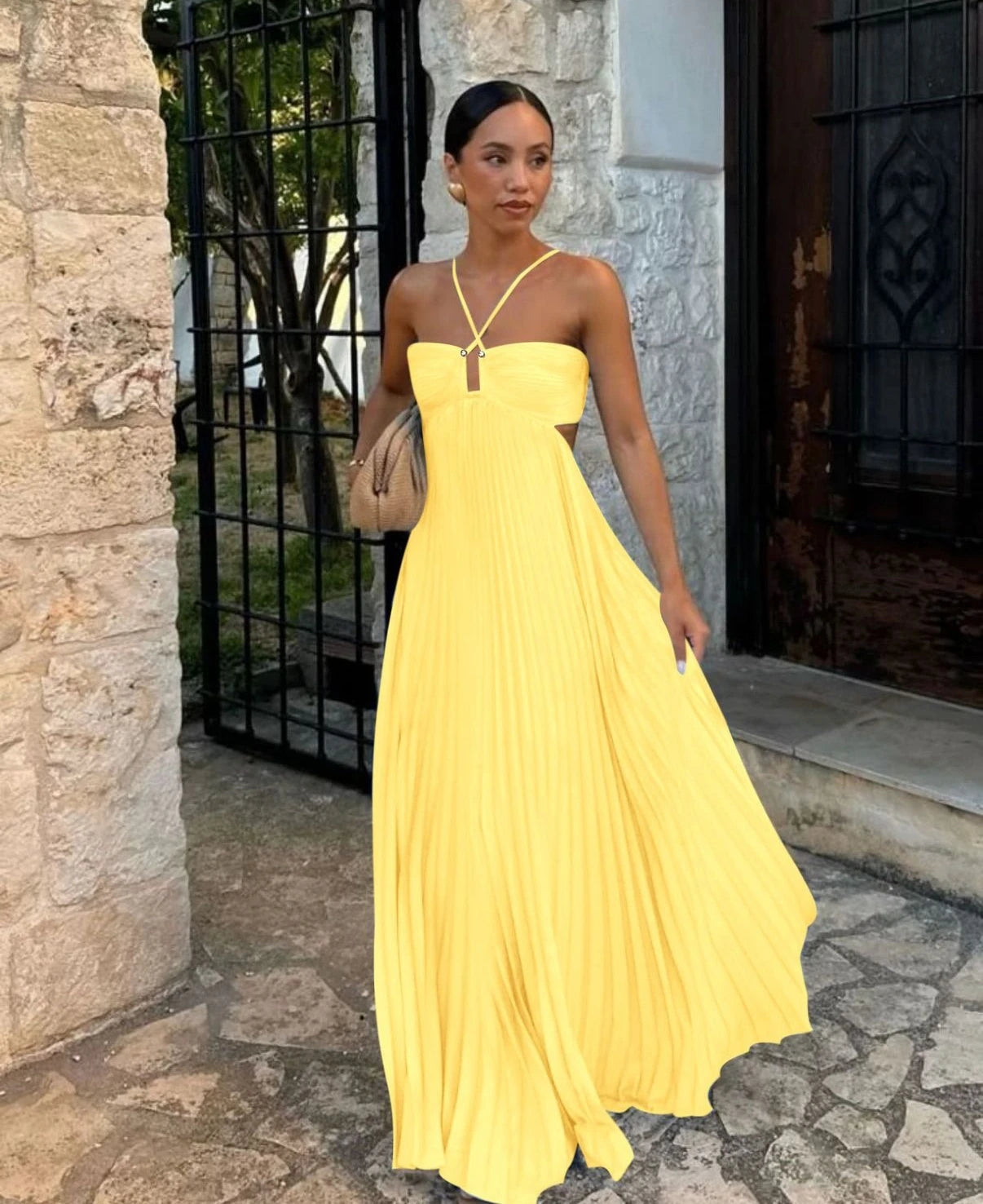 Elegant Pleated Backless Maxi Dress – Women’s Summer Vacation Strapless Camisole Beach Dress