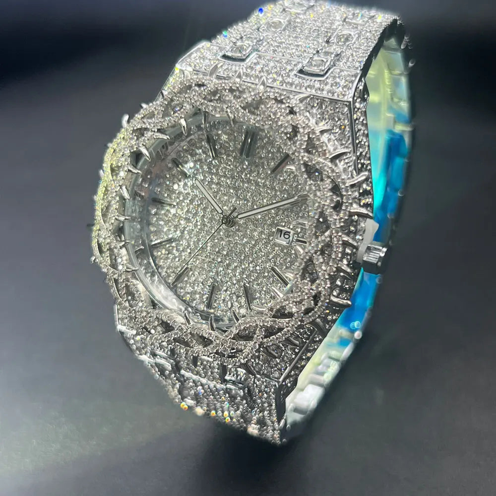 Iced Out Luxury Watch – Heavy Diamond-Look Quartz Wristwatch with Thorn Crown Design